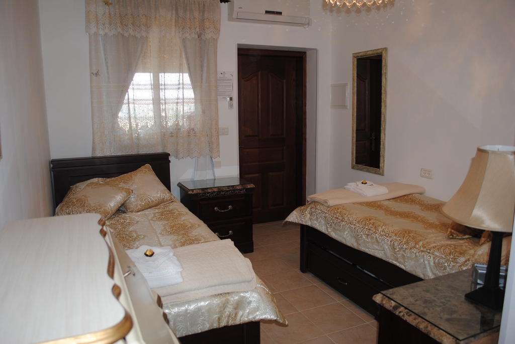 Jerusalem Hills Inn Abu Ghaush Номер фото